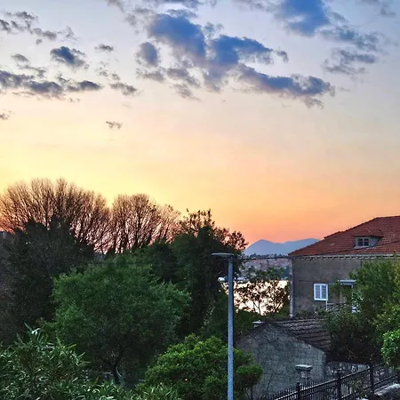 Gruz Hideaway Apartman