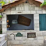 Gruz Hideaway Apartman *